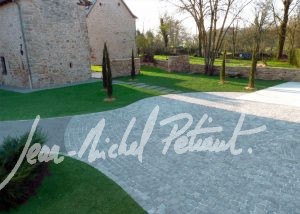 Pavés au bord d'une maison